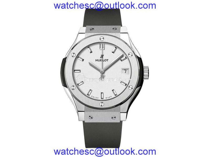 Hublot 581.nx.2611.rx Classic Fusion Quartz Titanium 33mm Mens Watch Hublot