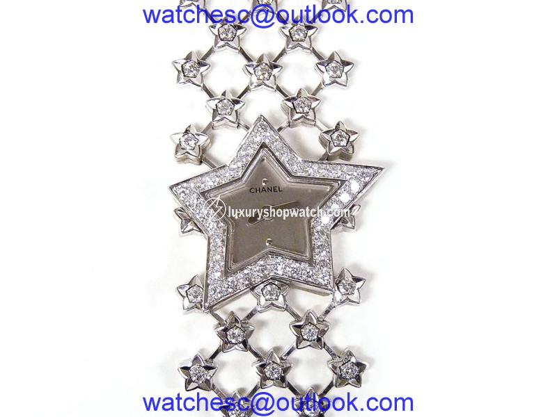 Chanel Star Ladies 18K White Gold And Diamonds Wristwatch Chanel