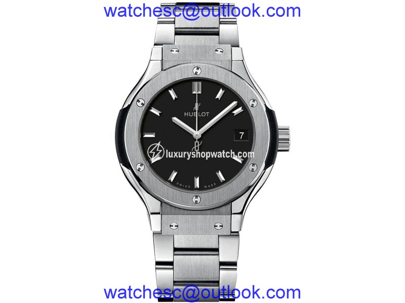Hublot 581.nx.1171.nx Classic Fusion Quartz Titanium 33mm Mens Watch Hublot