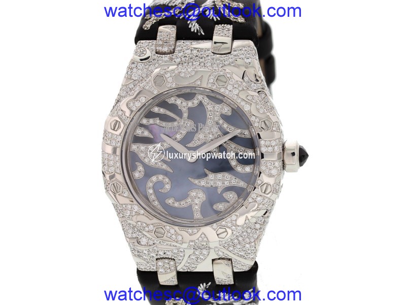 Audemars Piguet Royal Oak Lady 7607BC.ZZ.D001SU.01 Oak Leaves Collection 18K White Gold 33mm Watch Audemars Piguet
