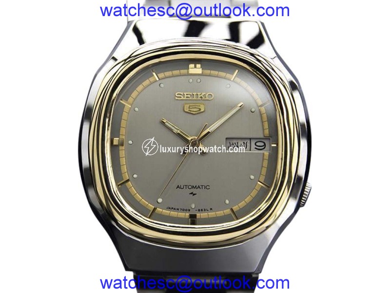 Seiko 5 Stainless Steel and Gold Plated Automatic 37mm Mens Watch 1970s Seiko