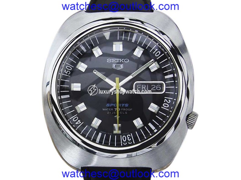Seiko 5 Sports Stainless Steel & Leather Automatic Vintage 41mm Mens Watch 1970 Seiko