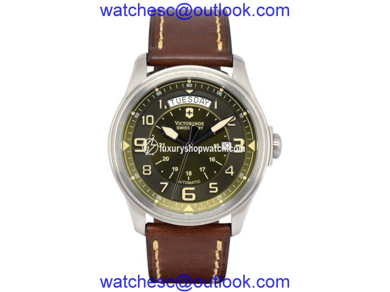 Victorinox Swiss Army Infantry 241396 Stainless Steel / Leather Automatic 45mm Mens Watch Victorinox Swiss Army