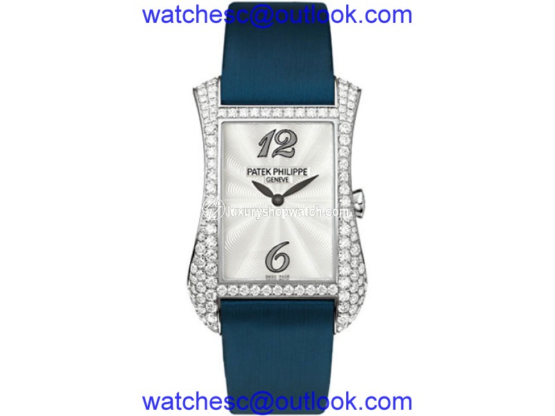 Patek Philippe Serata 4972G 18K White Gold with Diamond 27.4mm Womens Watch Patek Phillipe