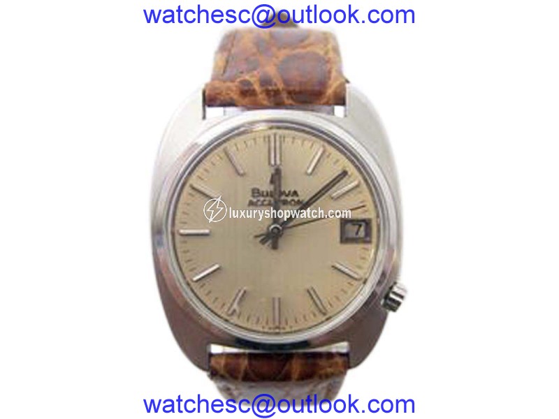 Bulova Accutron Stainless Steel Quartz 33mm Mens Watch Year 1968 BULOVA