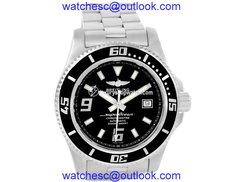 Breitling Aeromarine Superocean A17391 Stainless Steel & Black Dial 44mm Mens Watch Breitling