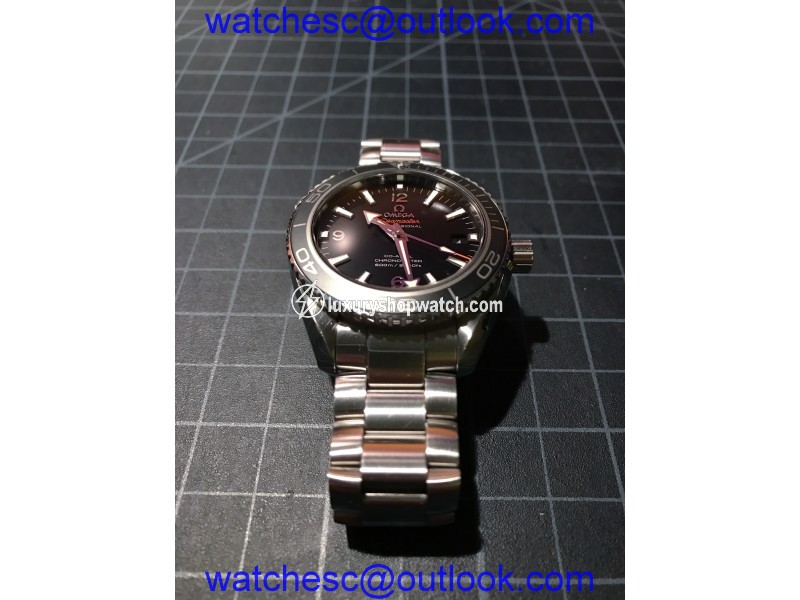 Omega Seamaster Planet Ocean Stainless Steel 42mm Mens Watch Omega