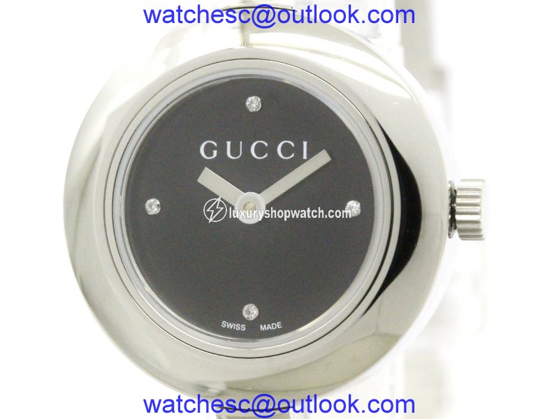 Gucci G Circle YA105545 Stainless Steel wDiamond Quartz 26mm Womens Watch Gucci