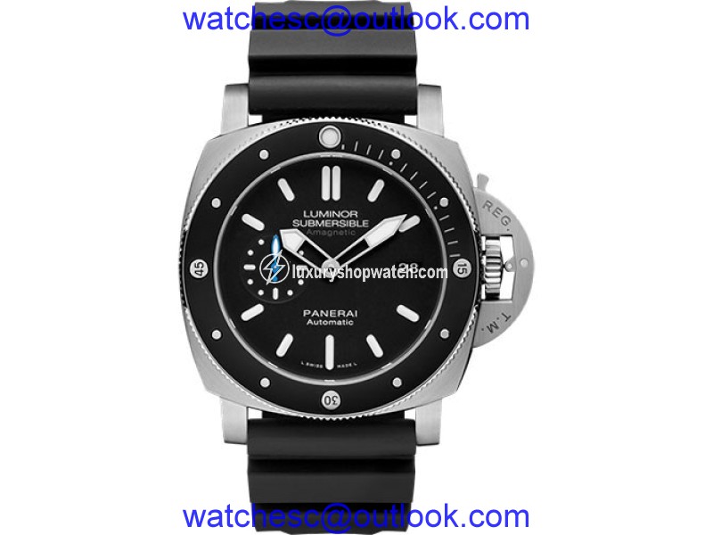 Panerai Luminor Submersible PAM01389 Titanium / Rubber Automatic 47 mm Mens Watch Panerai