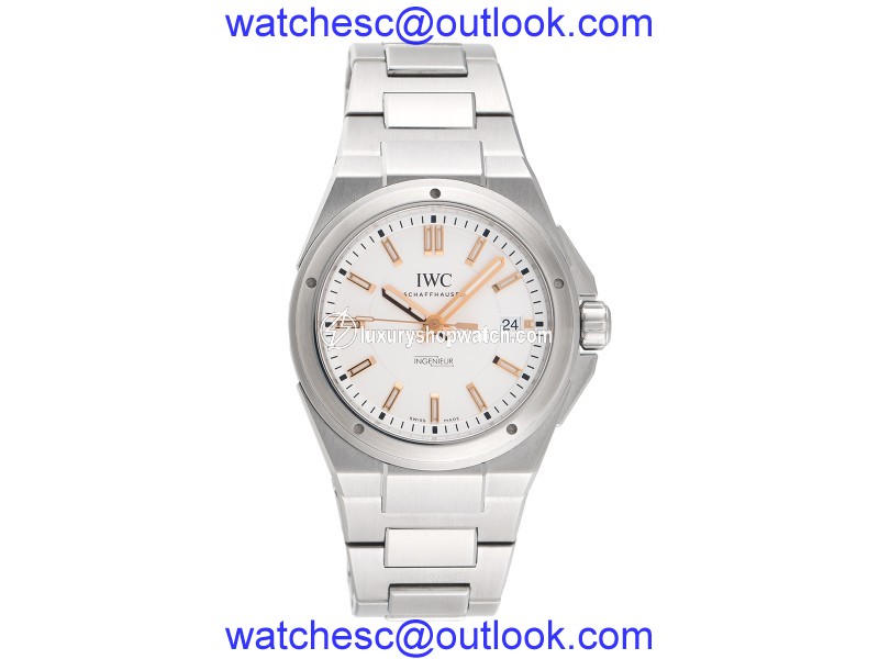 IWC Ingenieur IW323906 Stainless Steel Automatic Silver Dial Bracelet 40mm Mens Watch IWC